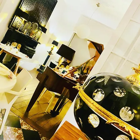 Hotel Vcb Centre-ville Ciney