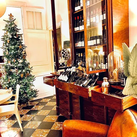 Vcb Centre-ville Hotel *