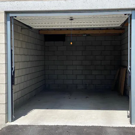 Vcb Centre-ville Hotel Ciney